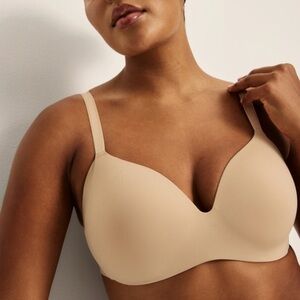 NWT Knix Wingwoman Contour Wireless Bra Warm Sand
